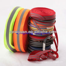 High Visibility reflective belt for garment's accessories